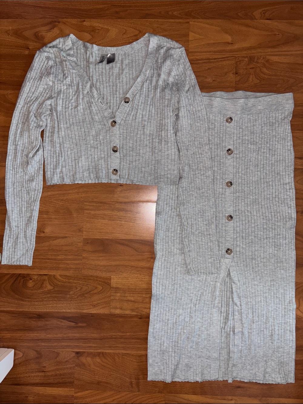H&M Light Gray Ribbed Button-Up Sweater Set